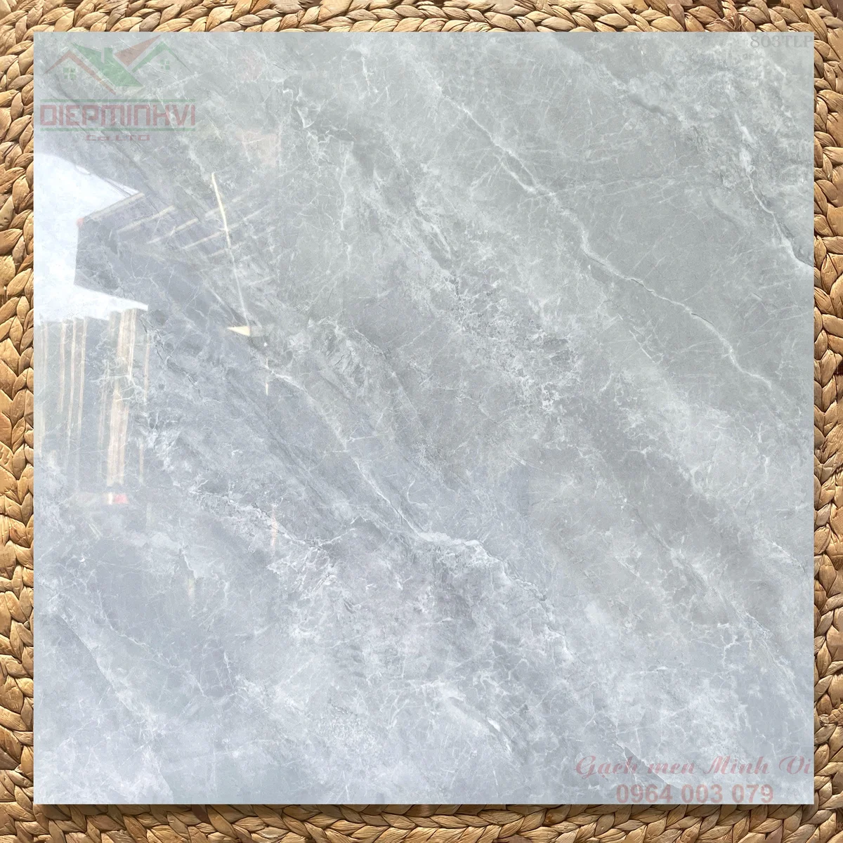 Gạch 80x80 xám sáng vân đá bóng kính