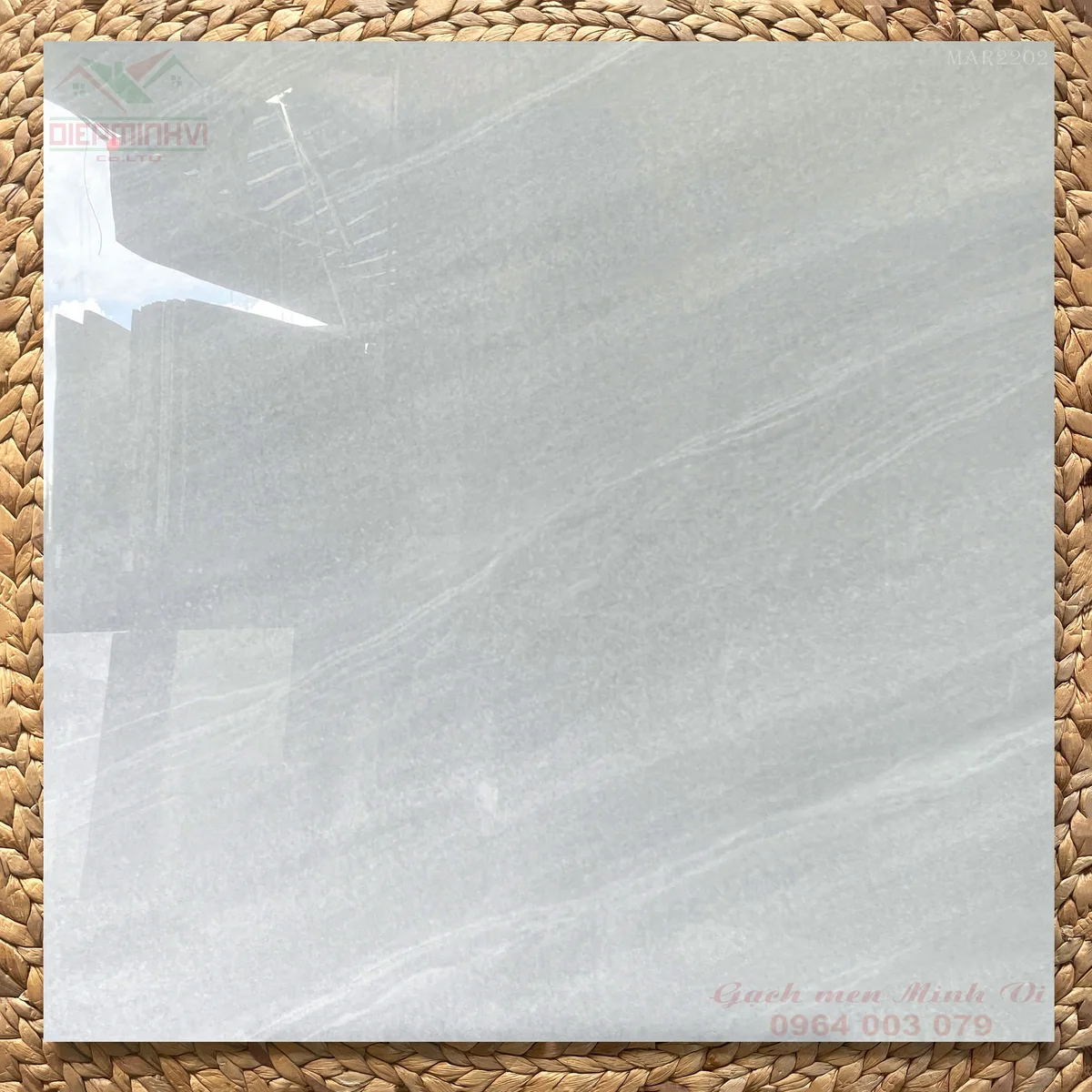Gạch Viglacera 80x80 bóng kính vân đá xám trắng